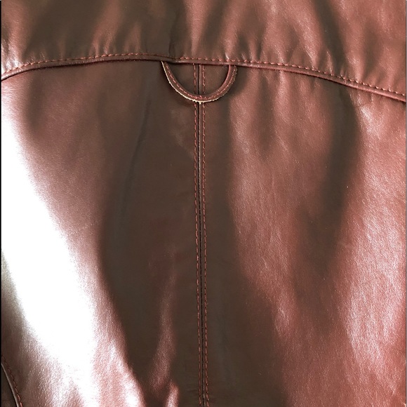 Etienne Aigner vintage oxblood leather blazer - Picture 4 of 12